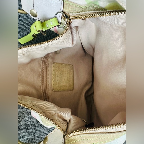 Vintage Coach multi-color Logo shoulder bag - Picture 7 of 13